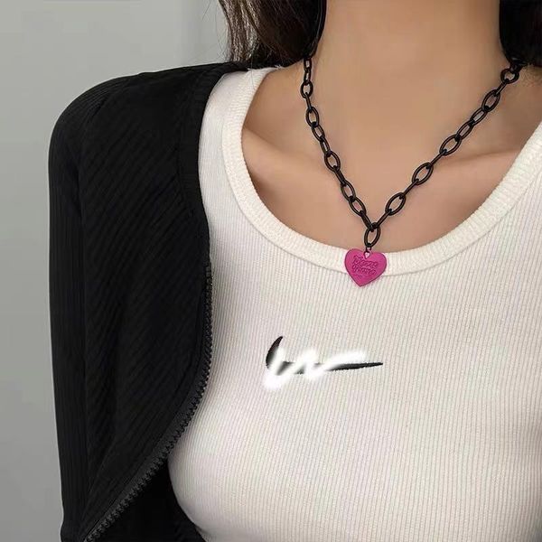 chains heart necklaces woman hip hop jewelry necklace ladies pendant black chain lovers fashion trendy cute european alloy naszyjnik, Silver
chains heart necklaces woman hip hop jewelry necklace ladies pendant black chain lovers fashion trendy cute european alloy naszyjnik, Silver