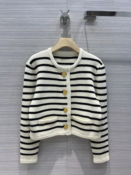 channel goods 1014 high-end famous brand womens autumn and winter elegant casual versatile breasted striped short cardigan coat for women, Black
channel goods 1014 high-end famous brand womens autumn and winter elegant casual versatile breasted striped short cardigan coat for women, Black