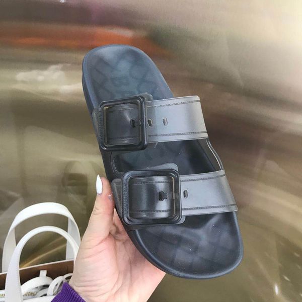 2021 arrival fashion slip sandal shoes on casual beach waterproof men classic nursing clogs hospital women slippers work medical, Black
2021 arrival fashion slip sandal shoes on casual beach waterproof men classic nursing clogs hospital women slippers work medical, Black