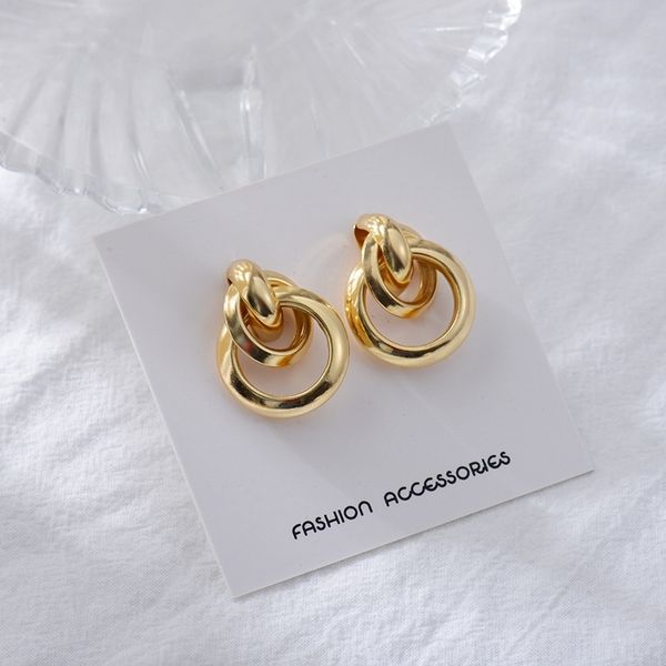 VfRI fashion trend metal for women stud fashion and trend metal earrings and earrings for women, Golden;silver
VfRI fashion trend metal for women stud fashion and trend metal earrings and earrings for women, Golden;silver