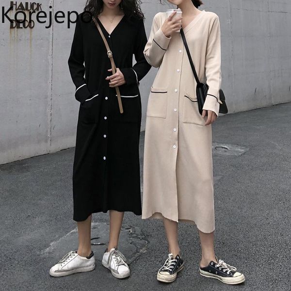 casual dresses korejepo women dress 2021 autumn korean chic slim bottoming loose retro knitted v-neck long-sleeved one-step split a-line, Black;gray
casual dresses korejepo women dress 2021 autumn korean chic slim bottoming loose retro knitted v-neck long-sleeved one-step split a-line, Black;gray