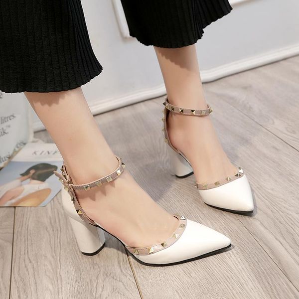dress shoes rivet high heels women pointed toe hollow ankle strap pumps summer fashion patent leather thick heel sandals 2021, Black
dress shoes rivet high heels women pointed toe hollow ankle strap pumps summer fashion patent leather thick heel sandals 2021, Black