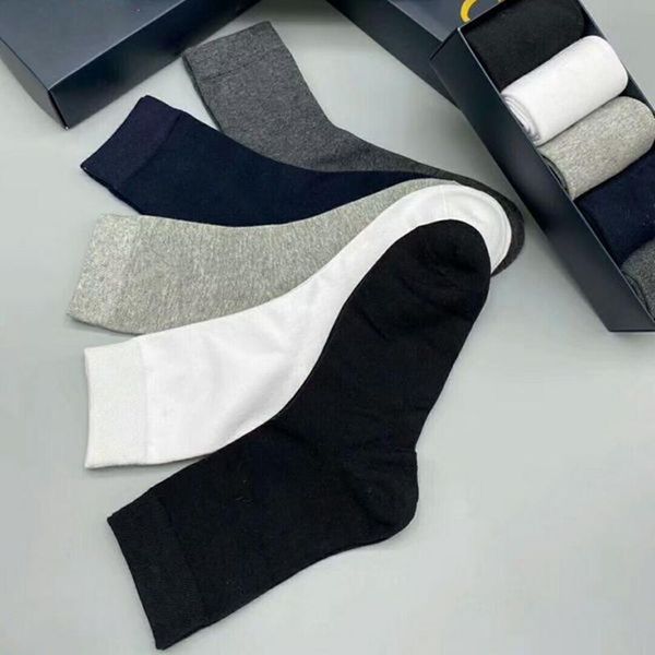 men's socks 5 pairs/lot small horse color cotton men embroidery sports male medium tube solid black gray white
men's socks 5 pairs/lot small horse color cotton men embroidery sports male medium tube solid black gray white
