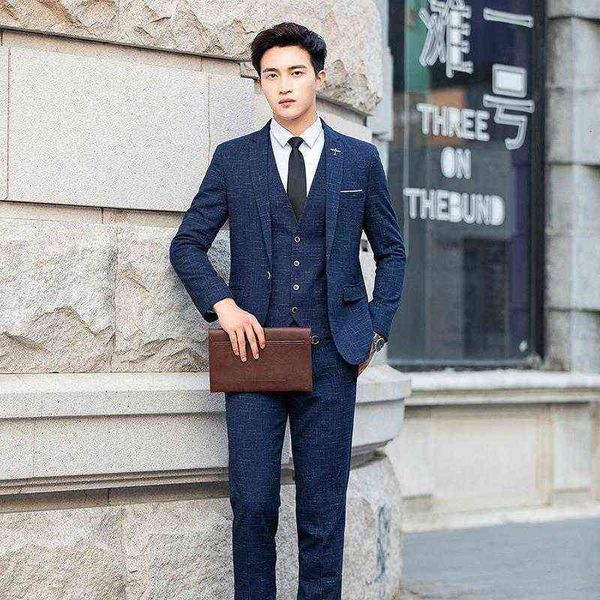 luxury men's suits blazers 2021 korean men's slim vt three piece casual busins suit, White;black
luxury men's suits blazers 2021 korean men's slim vt three piece casual busins suit, White;black
