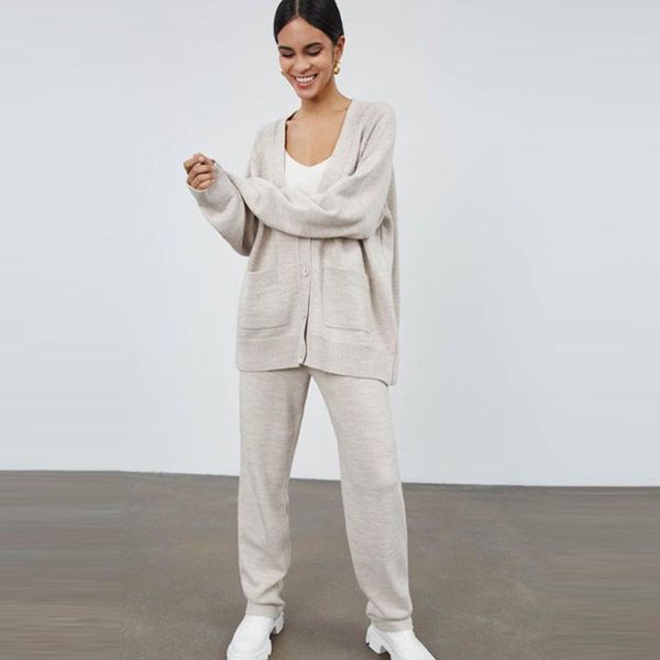 women's two piece pants women knitted sets v-neck sweater cardigans+lace up straight peice suits autumn winter tracksuits loose outfits, White
women's two piece pants women knitted sets v-neck sweater cardigans+lace up straight peice suits autumn winter tracksuits loose outfits, White