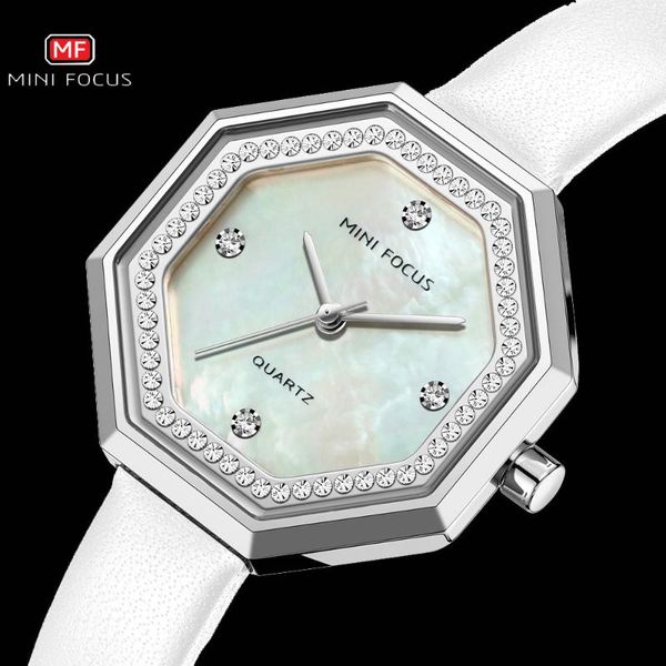wristwatches minifocus elegant women quartz watches crystal decoration clock white leather strap fashion casual, Slivery;brown
wristwatches minifocus elegant women quartz watches crystal decoration clock white leather strap fashion casual, Slivery;brown
