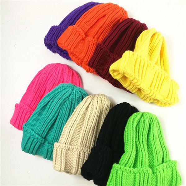 versatile college leisure simple thickened warm knitting line hat female students autumn and winter, Black;white
versatile college leisure simple thickened warm knitting line hat female students autumn and winter, Black;white