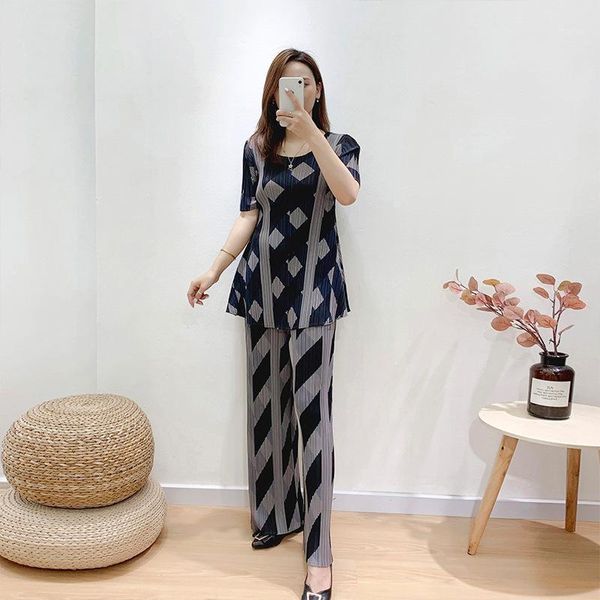 pleated print suit 2021 summer short-sleeved + wide-leg trousers two-piece set o-neck commuting female b241 two piece dress, White
pleated print suit 2021 summer short-sleeved + wide-leg trousers two-piece set o-neck commuting female b241 two piece dress, White