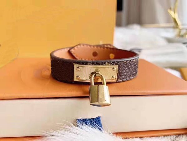 2021 love bracelet fashion bracelets for man women jewelry adjustable necklace channel with box, Golden;silver
2021 love bracelet fashion bracelets for man women jewelry adjustable necklace channel with box, Golden;silver