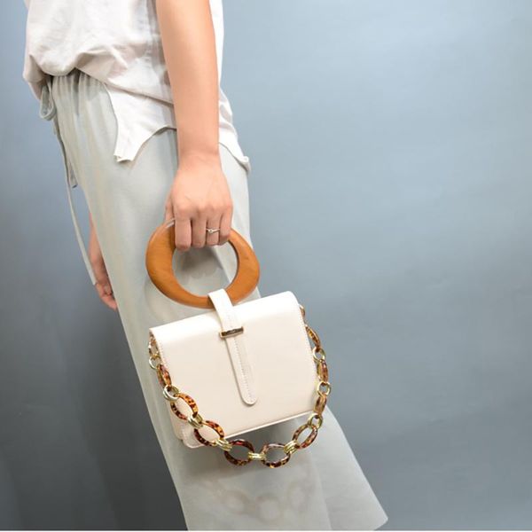 fashion acrylic chain women shoulder bags designer wooden handle handbags luxury pu leather crossbody bag ladies small purses
fashion acrylic chain women shoulder bags designer wooden handle handbags luxury pu leather crossbody bag ladies small purses