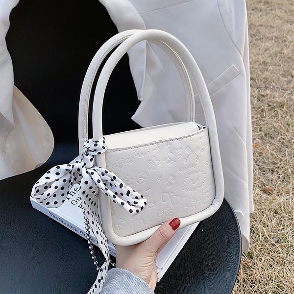 original brand chain bag female 2021 fashion messenger senior ribbon handbag square shoulder bags
original brand chain bag female 2021 fashion messenger senior ribbon handbag square shoulder bags