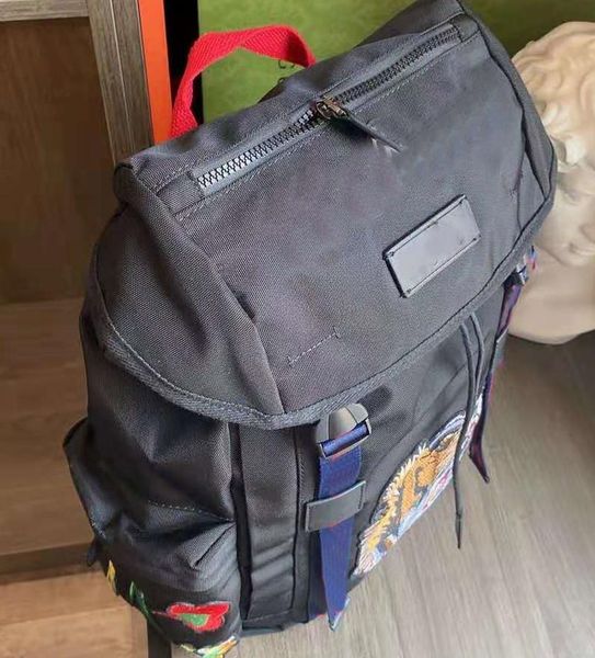 2021 spring/summer new series tiger head embroidery tech pack superlarge capacity backpack star bag high-end material fashion temperament ca
2021 spring/summer new series tiger head embroidery tech pack superlarge capacity backpack star bag high-end material fashion temperament ca