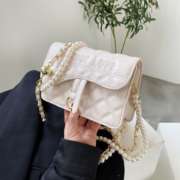 daily bag special-interest design bag summer 2021 new fashion pearl chain messenger bag female ins versatile small square
daily bag special-interest design bag summer 2021 new fashion pearl chain messenger bag female ins versatile small square