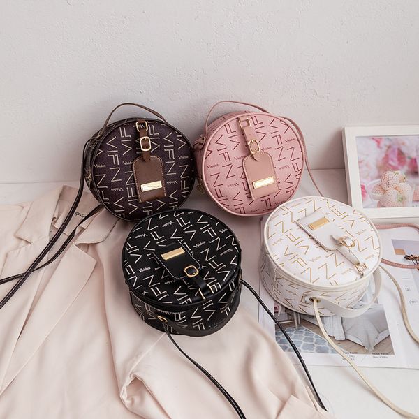 handbag xiaobao female 2021 fashion, fashionable, textured, hand-held small round bag, messenger hand-made bag
handbag xiaobao female 2021 fashion, fashionable, textured, hand-held small round bag, messenger hand-made bag