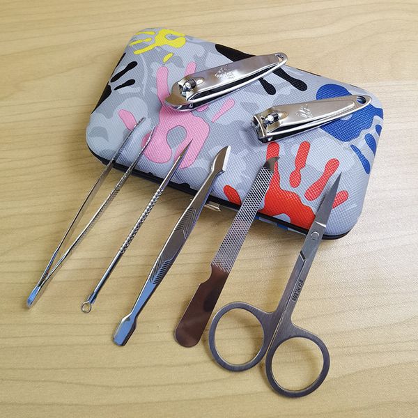 tool qianghren nail set 7-piece clippers manicure knife with flat inclined edge and file
tool qianghren nail set 7-piece clippers manicure knife with flat inclined edge and file