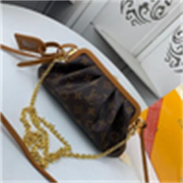 shoulder handbags brand 2020 designer luxury totes m66606 spring and cloud iconic bag handles small bags shoulder cross bag body bag clu
shoulder handbags brand 2020 designer luxury totes m66606 spring and cloud iconic bag handles small bags shoulder cross bag body bag clu
