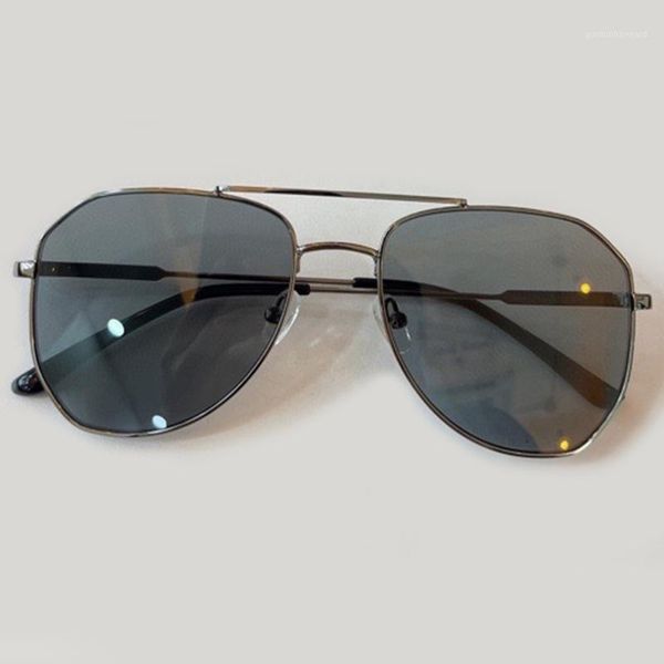 retro fashion sunglasses women men gradient pilot alloy sun glasses for female vintage outdoor driving eyeglasses uv400, White;black
retro fashion sunglasses women men gradient pilot alloy sun glasses for female vintage outdoor driving eyeglasses uv400, White;black