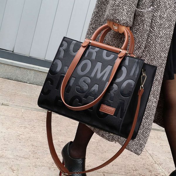 cc cat women's bag fashion large capacity messenger single shoulder portable tote bag
cc cat women's bag fashion large capacity messenger single shoulder portable tote bag