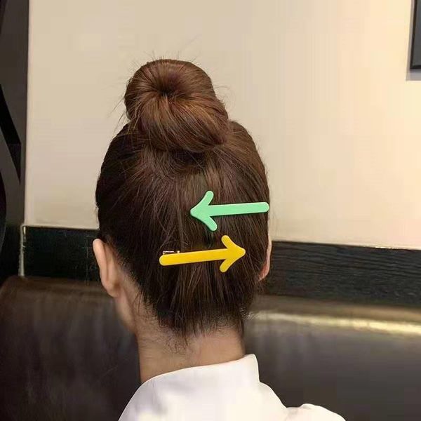 trendy personality haircut candy color hairpins for women fashion simple duckbill clips female jewelry accessories1
trendy personality haircut candy color hairpins for women fashion simple duckbill clips female jewelry accessories1