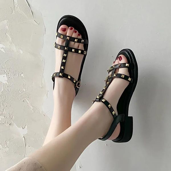 sandals 2021 summer v flat beach shoes women seaside jelly non-slip rivets studs buckle-strap, Black
sandals 2021 summer v flat beach shoes women seaside jelly non-slip rivets studs buckle-strap, Black