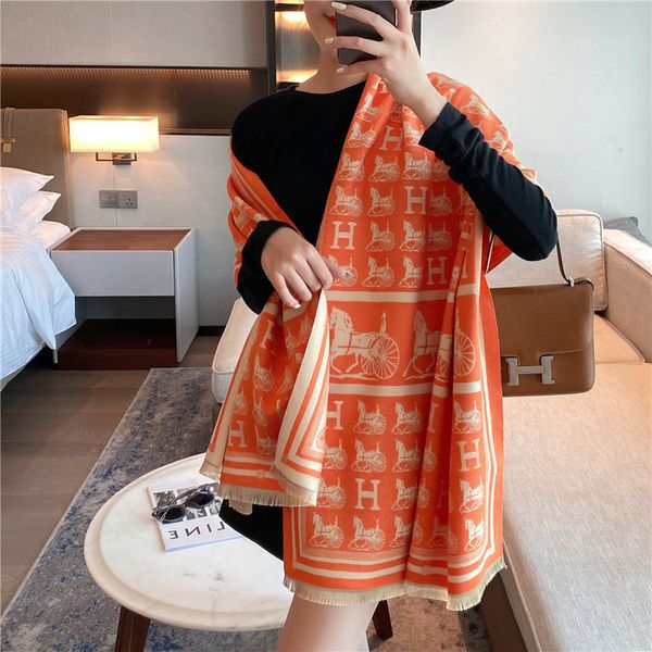 70% off fengwang red live broadcast carriage imitation cashmere letter scarf women's new warm shawl in autumn and winter 2021, Blue;gray
70% off fengwang red live broadcast carriage imitation cashmere letter scarf women's new warm shawl in autumn and winter 2021, Blue;gray