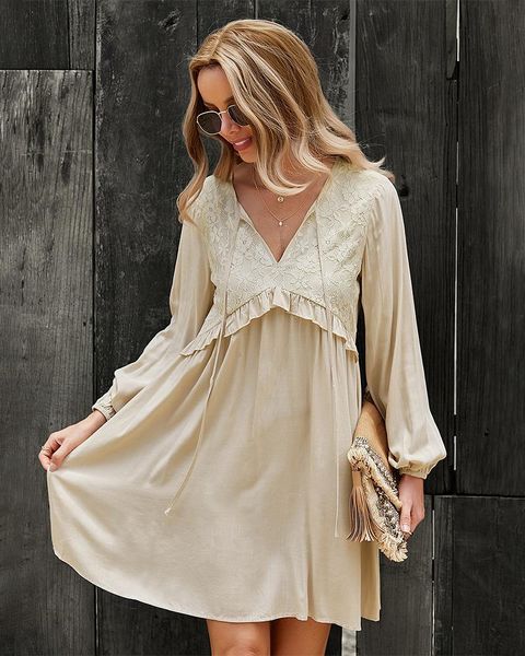 casual dresses loose women's dress 2021 autumn and winter long sleeve v-neck party ruffled lace-up women elegant mini vestido, Black;gray
casual dresses loose women's dress 2021 autumn and winter long sleeve v-neck party ruffled lace-up women elegant mini vestido, Black;gray