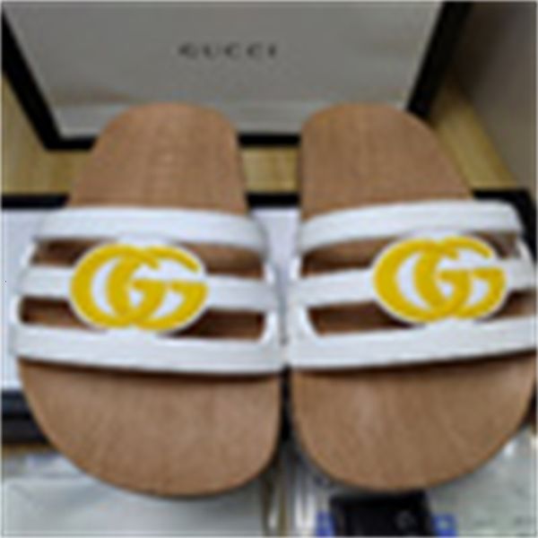brand designer luxury 2lcn women and men sandals slippers slides sneakers loafers sandals 35-46, Black
brand designer luxury 2lcn women and men sandals slippers slides sneakers loafers sandals 35-46, Black