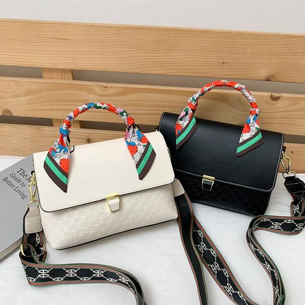 evening bags elegant female ribbon tote bag 2021 fashion high-quality pu leather women's designer handbag lock shoulder messenger
evening bags elegant female ribbon tote bag 2021 fashion high-quality pu leather women's designer handbag lock shoulder messenger