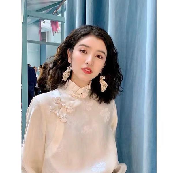 women's blouses & shirts women blouse 2021spring cheongsam short young blusas mujer de moda, White
women's blouses & shirts women blouse 2021spring cheongsam short young blusas mujer de moda, White