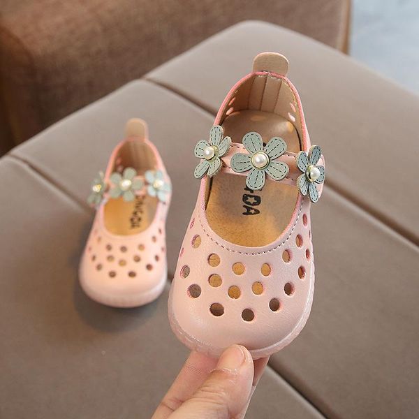 first walkers casual toddler shoes for girls 2021 summer flower design baby princess 0-2 years old soft-soled luxury hollow out shoe
first walkers casual toddler shoes for girls 2021 summer flower design baby princess 0-2 years old soft-soled luxury hollow out shoe