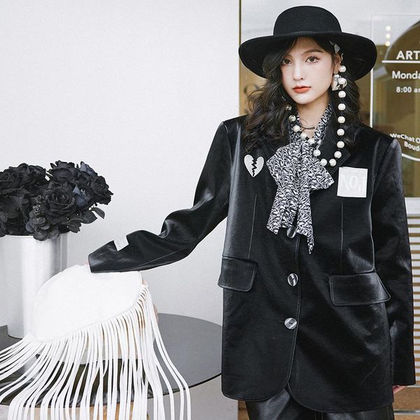 women's suits & blazers 2021 autumn coat korean version suit collar black love splicing long sleeve small 1-157, White;black
women's suits & blazers 2021 autumn coat korean version suit collar black love splicing long sleeve small 1-157, White;black