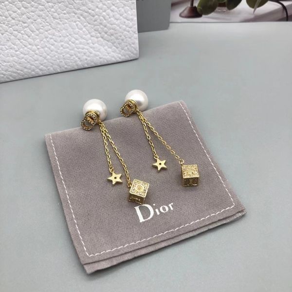 special offer 2021 luxury designer jewelry brass dice letter star earrings female fashion influenza temperament personality short tassel, Silver
special offer 2021 luxury designer jewelry brass dice letter star earrings female fashion influenza temperament personality short tassel, Silver