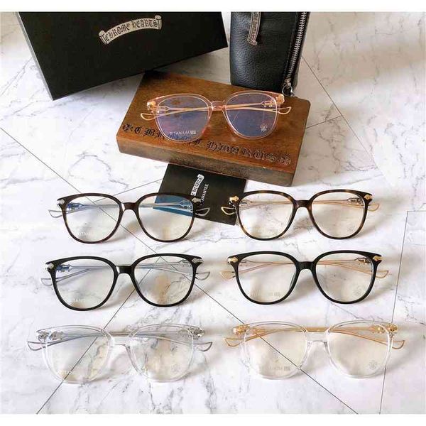 70% off online store 2021 new pure titanium ultra light spectacle frame, flat lens, crow's frame can be equipped with myopia, White;black
70% off online store 2021 new pure titanium ultra light spectacle frame, flat lens, crow's frame can be equipped with myopia, White;black