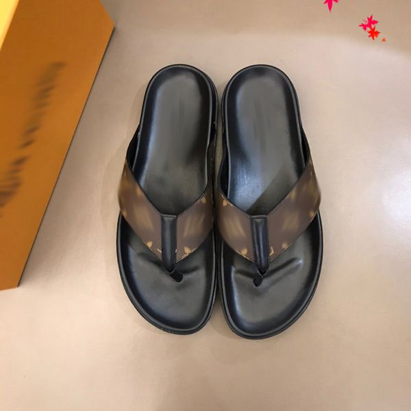 2021 designer luxurys slippers men sandals fashion beach shoes flip flops flat non-slip classical hole slipper with box size 39-45 -g20, Black
2021 designer luxurys slippers men sandals fashion beach shoes flip flops flat non-slip classical hole slipper with box size 39-45 -g20, Black
