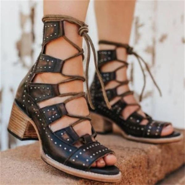 sandals women's word large hole shoes 2021 summer foreign trade european and american style fashion personalized bandage, Black
sandals women's word large hole shoes 2021 summer foreign trade european and american style fashion personalized bandage, Black