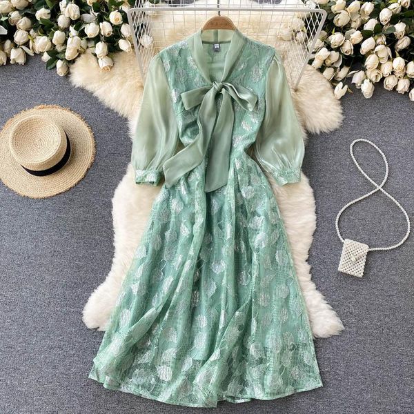 casual dresses luxury europe style spring summer women 3/4 sleeves bow mesh patchwork lace midi dress ladies party a line vestido, Black;gray
casual dresses luxury europe style spring summer women 3/4 sleeves bow mesh patchwork lace midi dress ladies party a line vestido, Black;gray