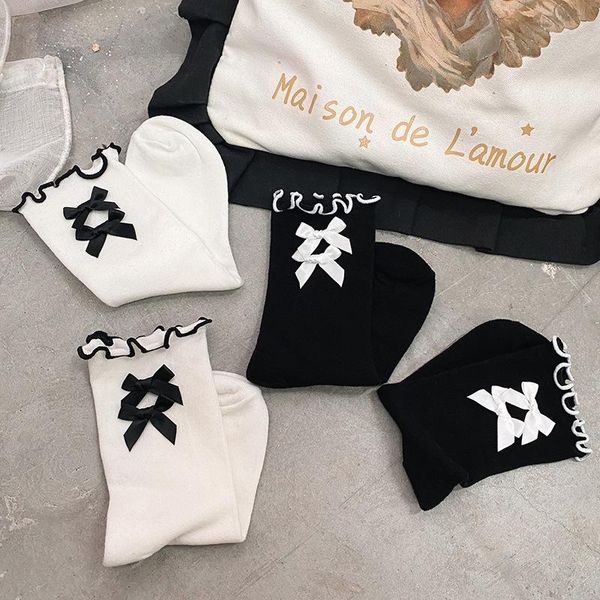 men's socks 1 pair autumn and winter warm cotton college wind bowknot wood ear girl student cute, Black
men's socks 1 pair autumn and winter warm cotton college wind bowknot wood ear girl student cute, Black