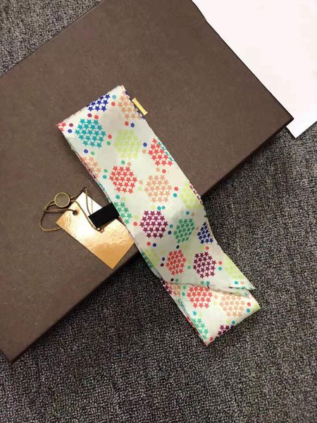 2022 silk wraps strawberry scarf print bag wraps letter rings geometric style design scarves 11styles 6*120cm ship, Blue;gray
2022 silk wraps strawberry scarf print bag wraps letter rings geometric style design scarves 11styles 6*120cm ship, Blue;gray