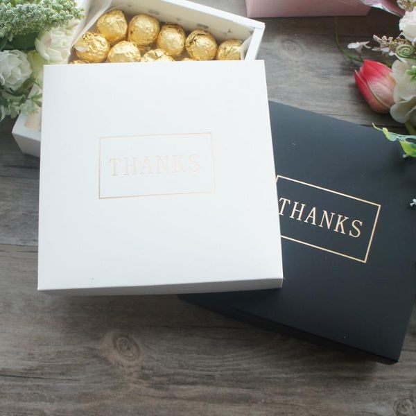 gift wrap 16.3*16.3*4.6 5pcs white black gold thank you design cookie macaron chocolate sweet candy paper box
gift wrap 16.3*16.3*4.6 5pcs white black gold thank you design cookie macaron chocolate sweet candy paper box