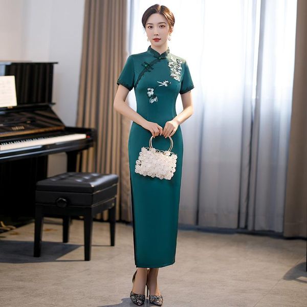 ethnic clothing green satin long qipao exquisite mandarin collar cheongsam chinese style flower applique trim dresses elegant lady vest, Red
ethnic clothing green satin long qipao exquisite mandarin collar cheongsam chinese style flower applique trim dresses elegant lady vest, Red