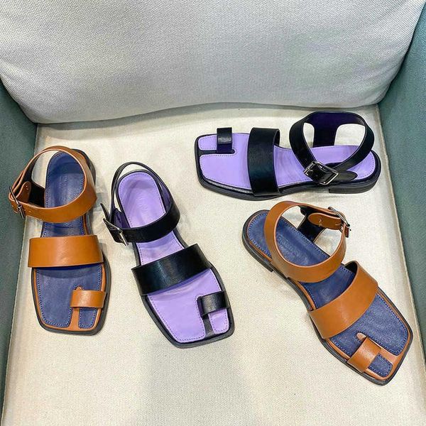 sandals 2021 split toe female taro purple square head word buckle roman open thick heel, Black 
sandals 2021 split toe female taro purple square head word buckle roman open thick heel, Black