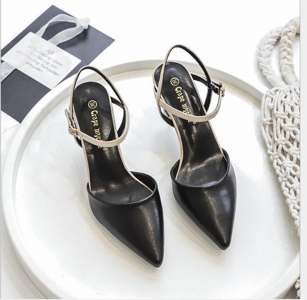 sandals summer women's shoes korean version of baotou female word buckle shallow mouth high heels fine with poin lieo, Black
sandals summer women's shoes korean version of baotou female word buckle shallow mouth high heels fine with poin lieo, Black