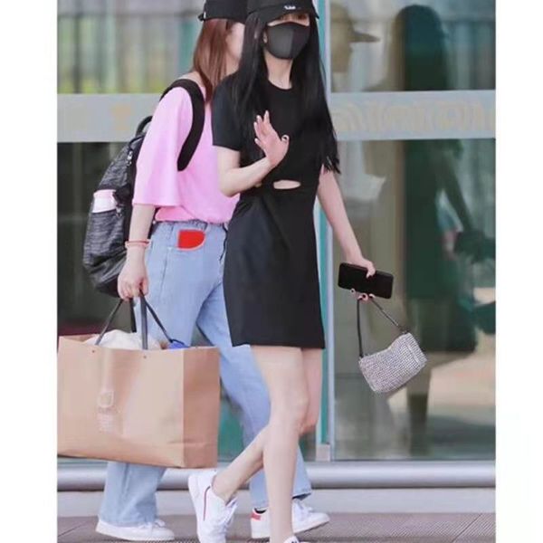 luxury multi pochette hourglass bag designer p family bags 2021 c nylon mini hanghhangbag akend l zhouzhoubao123 g telfar quilted handbags c
luxury multi pochette hourglass bag designer p family bags 2021 c nylon mini hanghhangbag akend l zhouzhoubao123 g telfar quilted handbags c