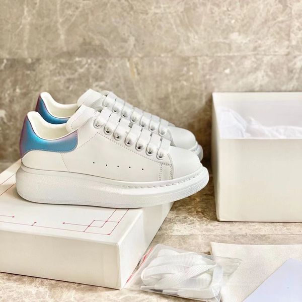 2022 designer sneakers classic men shoes women %100 leather lace up platform oversized skateboard white black mens womens fashion womens sho
2022 designer sneakers classic men shoes women %100 leather lace up platform oversized skateboard white black mens womens fashion womens sho