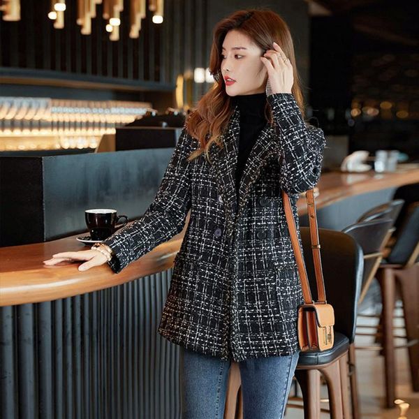 women's jackets autumn winter women small fragrance tassel tweed metal double breasted long sleeve office lady coat casaco feminino, Black;brown
women's jackets autumn winter women small fragrance tassel tweed metal double breasted long sleeve office lady coat casaco feminino, Black;brown