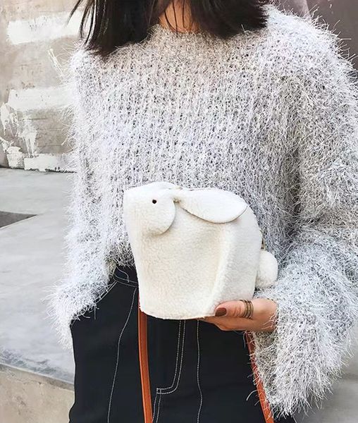 ladies shoulder bag fashion bunny design lamb wool soft texture trendy mobile phone mini crossbody white cute small and exquisite birthday c
ladies shoulder bag fashion bunny design lamb wool soft texture trendy mobile phone mini crossbody white cute small and exquisite birthday c
