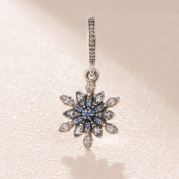 100% 925 sterling silver snowflake dangle bead with blue cubic zirconia fits european pandora style jewelry charm bracelets, Black
100% 925 sterling silver snowflake dangle bead with blue cubic zirconia fits european pandora style jewelry charm bracelets, Black
