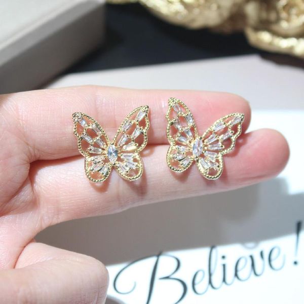 arrive fashion micro-set zircon fine earrings elegant and smart high-grade hollow female butterfly for woman stud, Golden;silver
arrive fashion micro-set zircon fine earrings elegant and smart high-grade hollow female butterfly for woman stud, Golden;silver