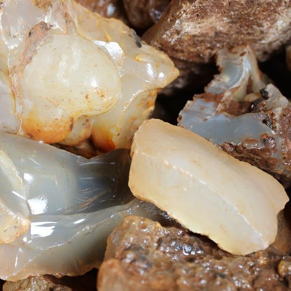 natural 5a ice agate rough transparent chalcedony gemstone decorative objects & figurines
natural 5a ice agate rough transparent chalcedony gemstone decorative objects & figurines