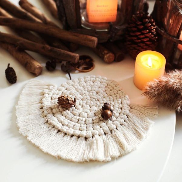 table runner heat insulation dining mat simple cotton braid linen placemat hand woven cup disc bowl coasters slip-resistant pad
table runner heat insulation dining mat simple cotton braid linen placemat hand woven cup disc bowl coasters slip-resistant pad